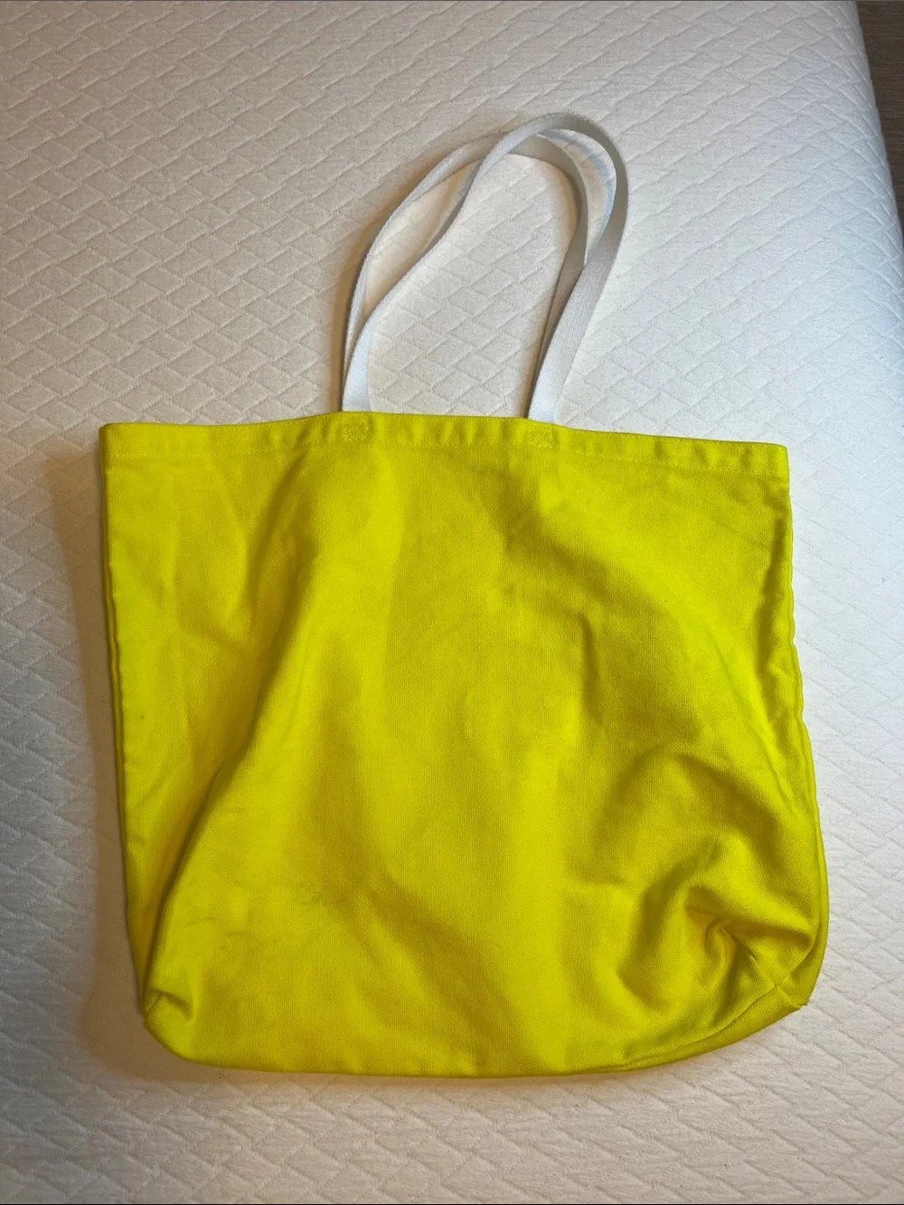 UGG bright neon